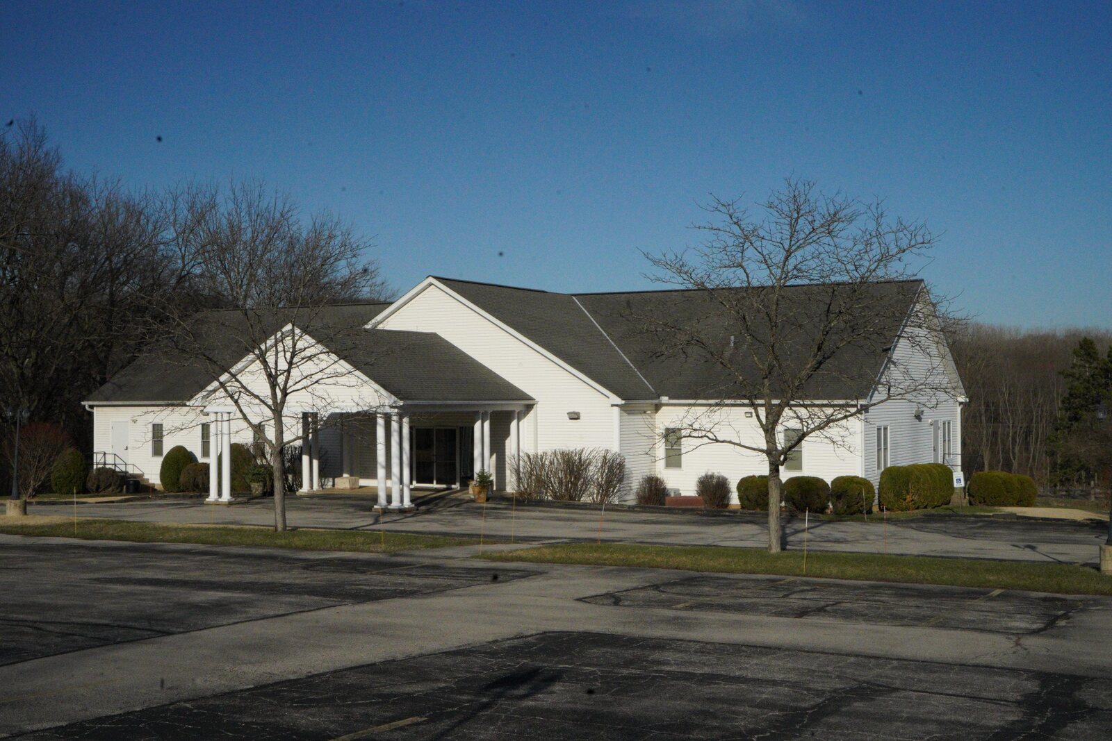 Redeemer Presbyterian Church building in Peoria, Illinois